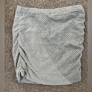 Bella Luxx mini skirt M